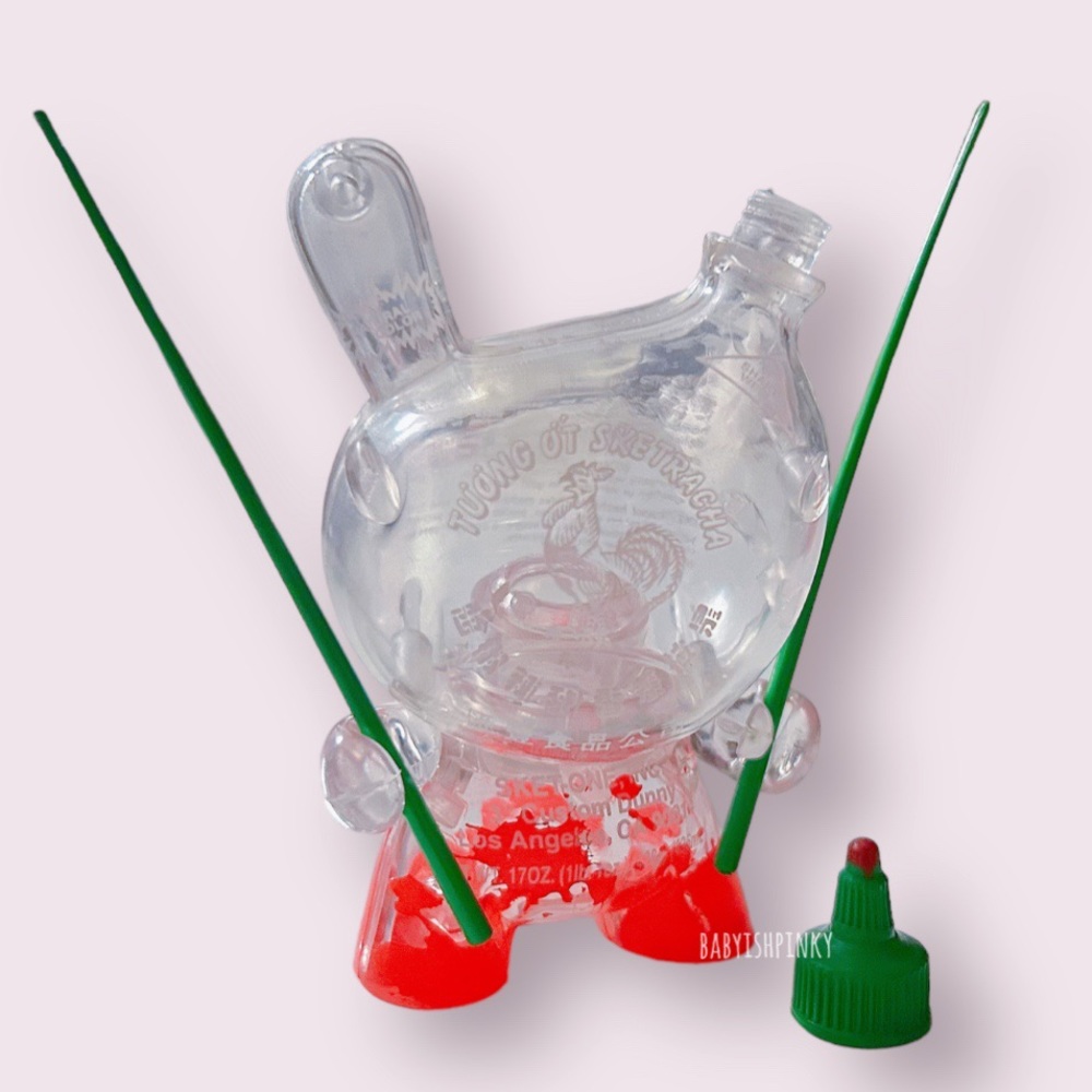 Kidrobot Sriracha Dunny Figurine (Half Empty) - Picture 3 of 7